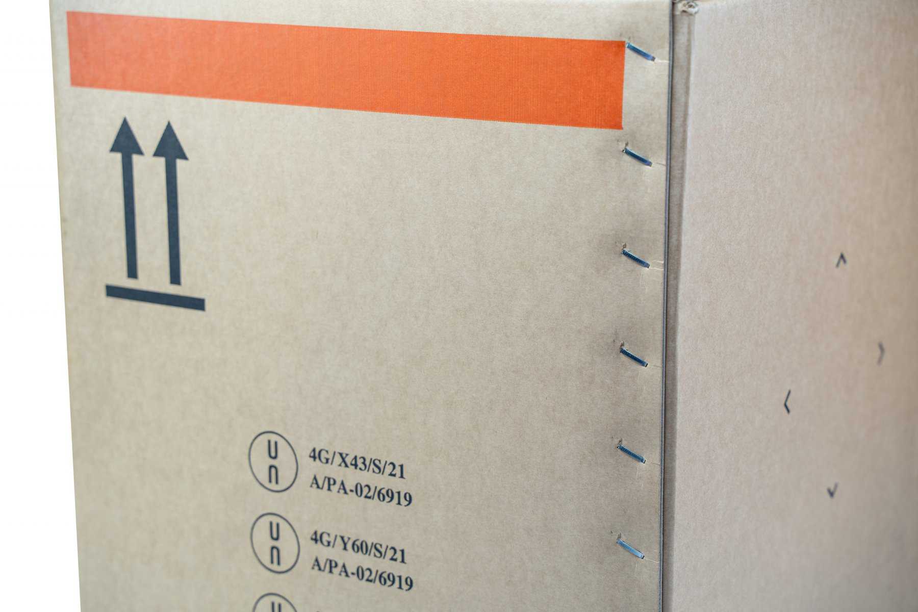 UN-BOX_Gross_Detail Emballage combiné